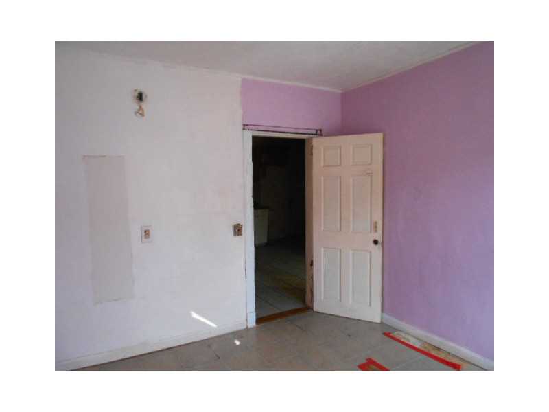 736 Social Street, Unit 1F Woonsocket, RI 02895 - Photo 6 of 20 Bedroom.