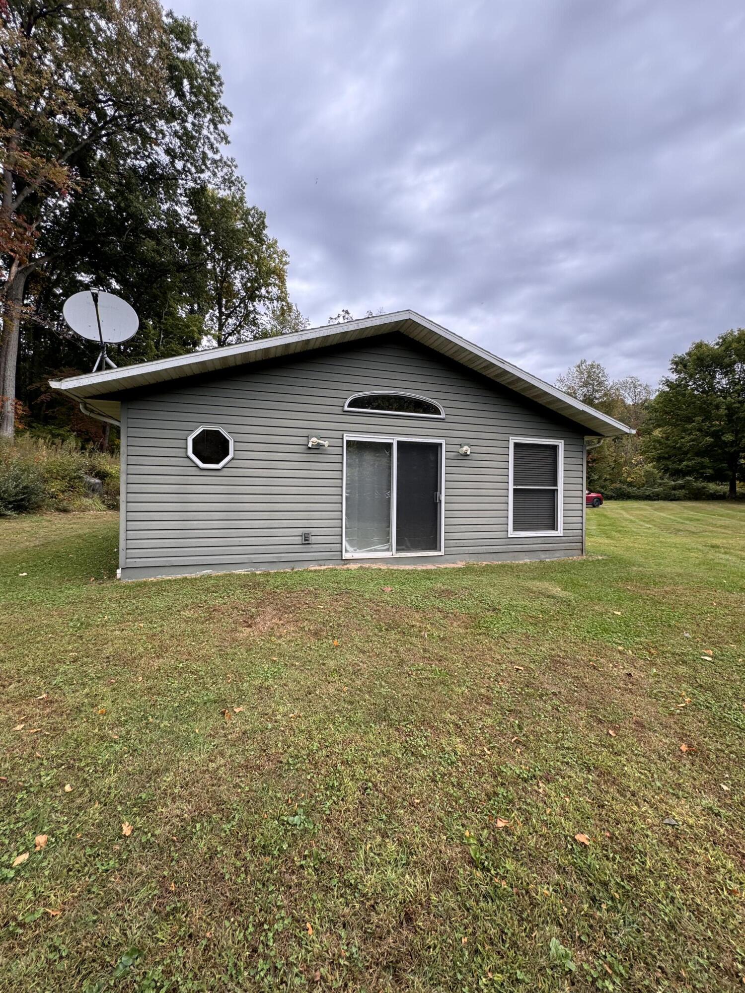 12398 Aalf's Road Buchanan, MI 49107 - Photo 37 of 39 IMG_7081