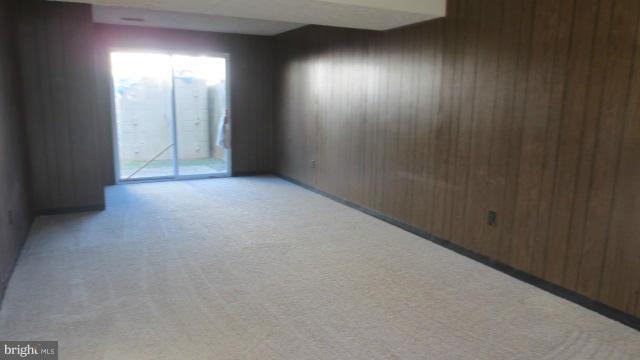 17533 Kohlhoss Road Poolesville, MD 20837 - Photo 8 of 14 a view of empty room