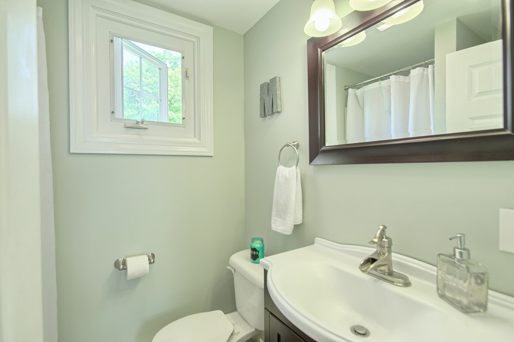 24 Bennett Road Gardner, MA 01440 - Photo 16 of 30 Gallery Image 16
