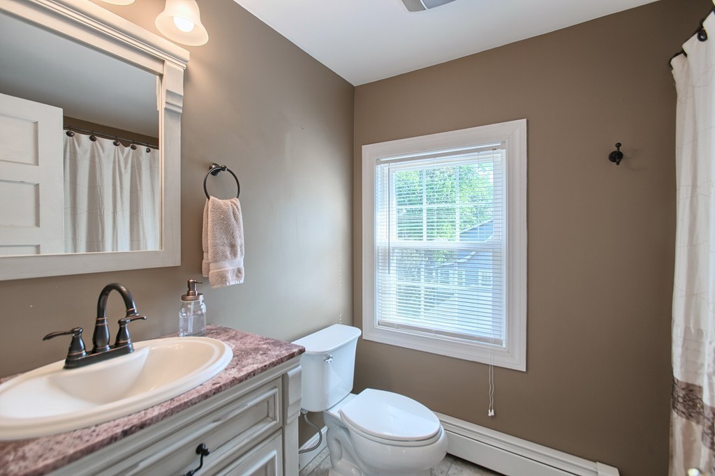 24 Bennett Road Gardner, MA 01440 - Photo 26 of 30 Gallery Image 26