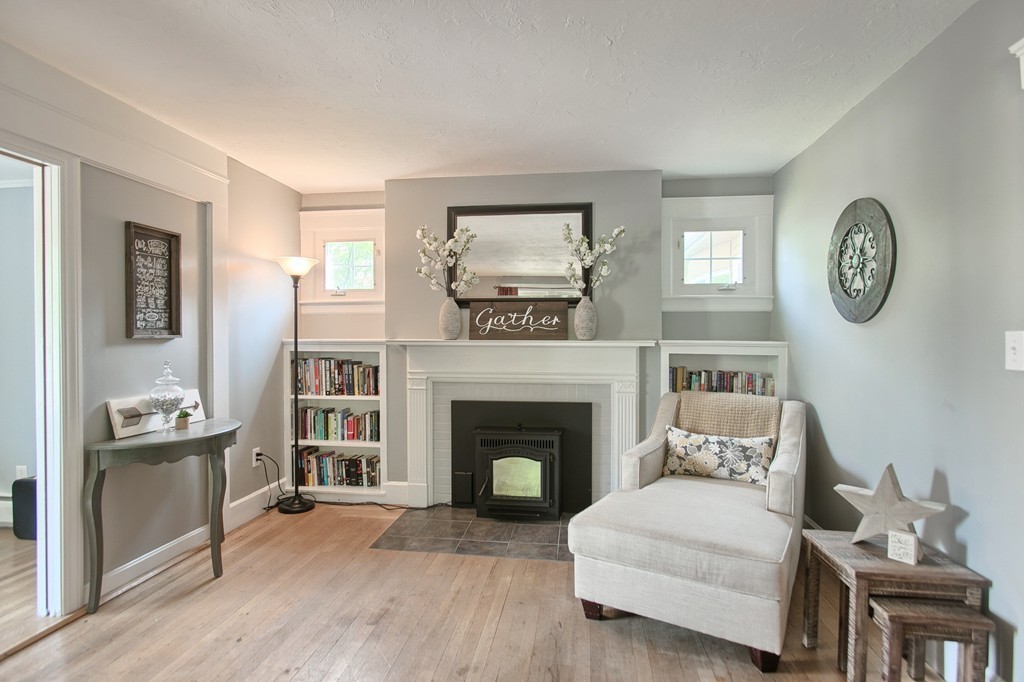 24 Bennett Road Gardner, MA 01440 - Photo 7 of 30 Gallery Image 7