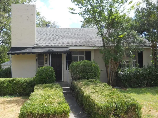 $2,600 | 2806 Hedgerow Drive, Dallas, TX 75235