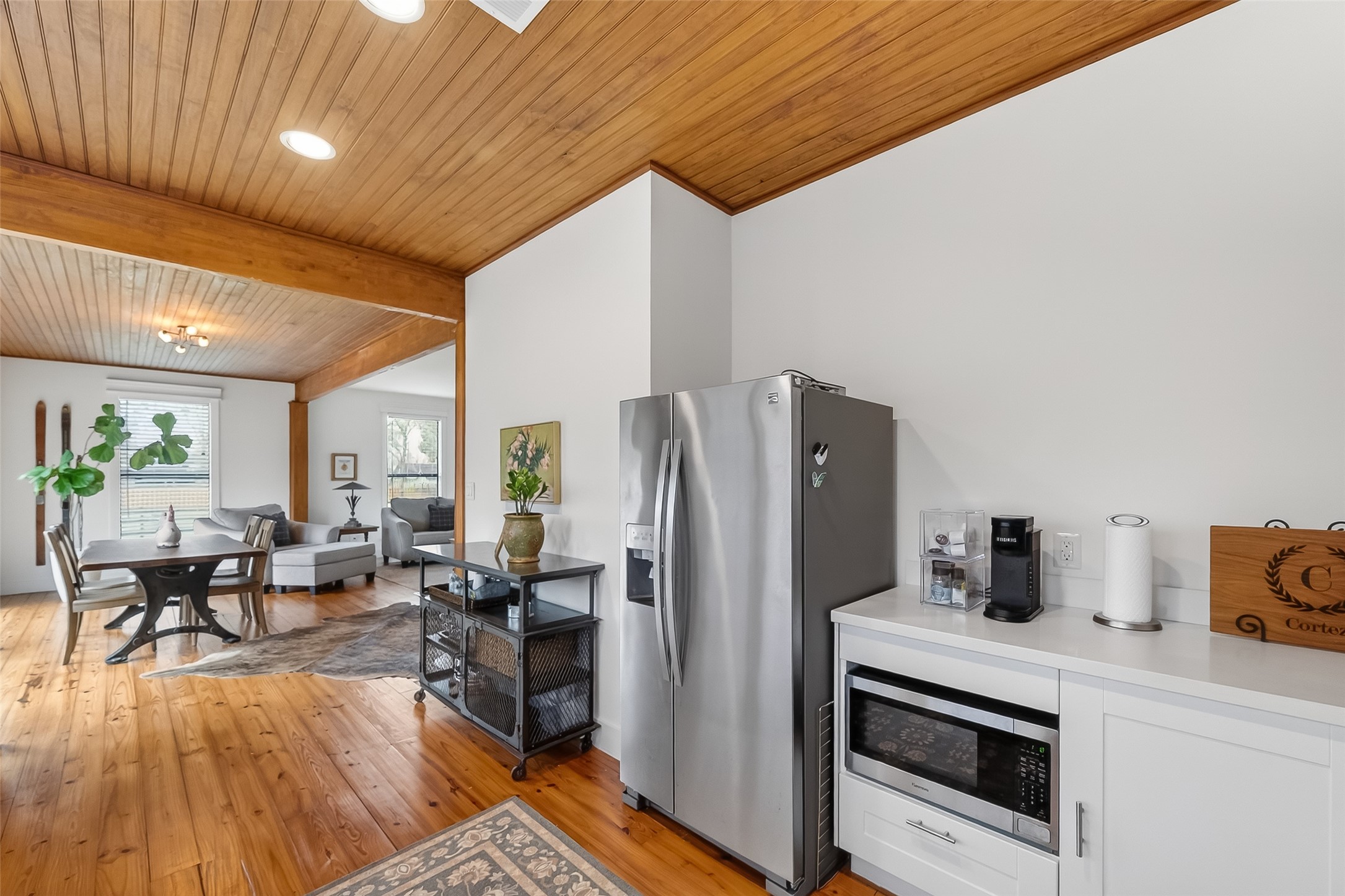 1808 Tabor Street Houston, TX 77009 - Photo 13 of 26 Stainless appliances are a plus.