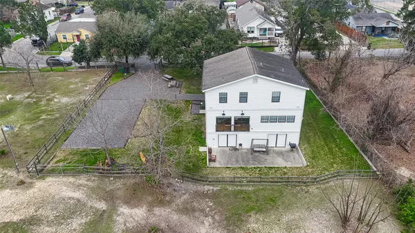 a sign that is on the side of it