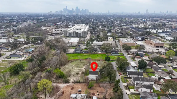 $6,500 | 1808 Tabor Street, Houston, TX 77009