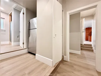 $9,200 | 24204 Calvert Street, Woodland Hills, CA 91367