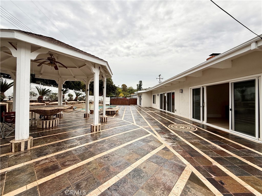 24204 Calvert Street Woodland Hills, CA 91367 - Photo 8 of 70