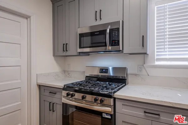 $4,750 | 108 North Broadway, Redondo Beach, CA 90277
