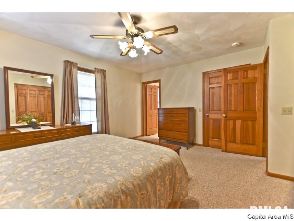 15 Hickory Ridge Lane Springfield, IL 62707 - Photo 17 of 32 Gallery Image 17