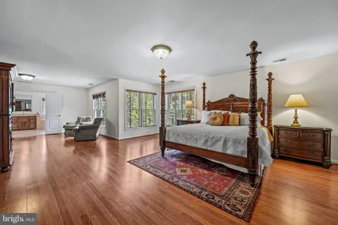 $1,250,000 | 1302 Bluegrass Way, Gambrills, MD 21054