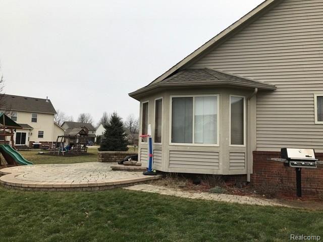 23420 Crescent Ridge Drive New Boston, MI 48164 - Photo 20 of 21