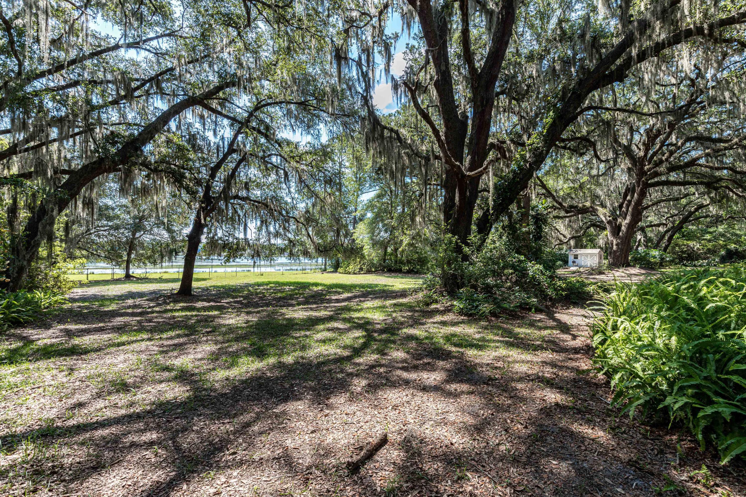 156 Swan Lake Road Melrose, FL 32666 - Photo 57 of 64 Back Yard View 4