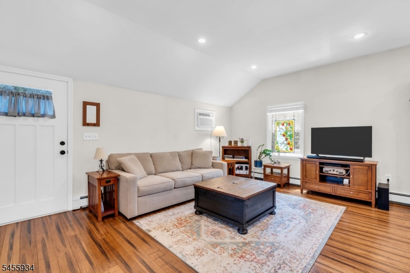 1 Spring Hill Road Annandale, NJ 08801 - Photo 38 of 47 Gallery Image 38
