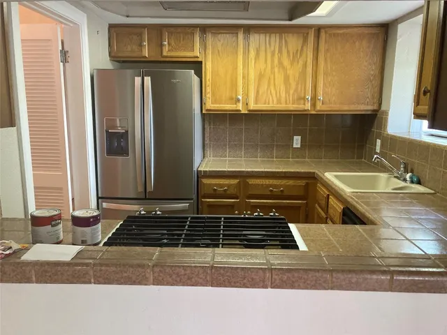 a close up view of washer and dryer