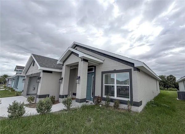 $2,300 | 2680 Averland Loop, North Port, FL 34287