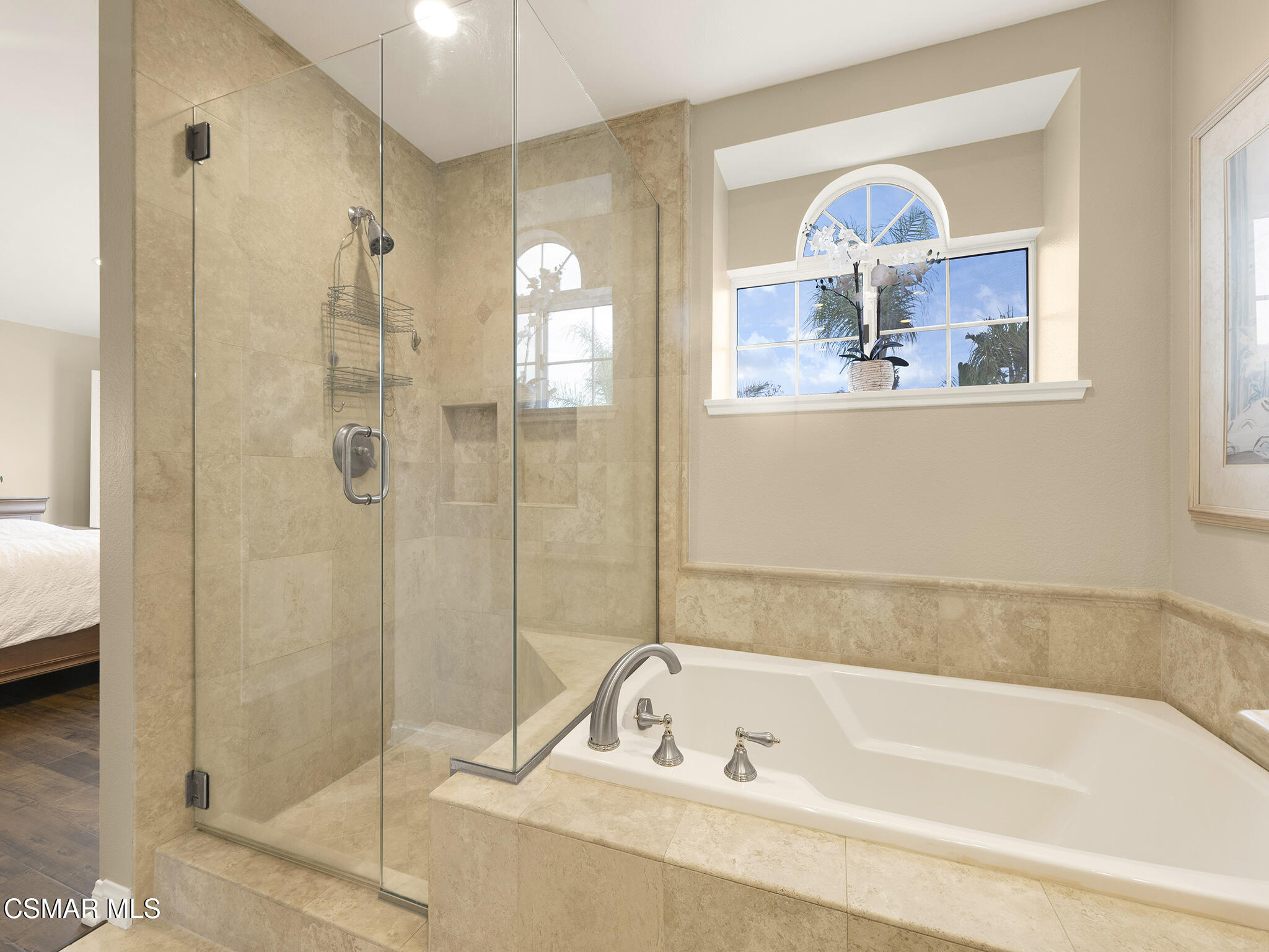 625 Sedgeworth Court Simi Valley, CA 93065 - Photo 27 of 44 a bathroom with a bathtub and a shower