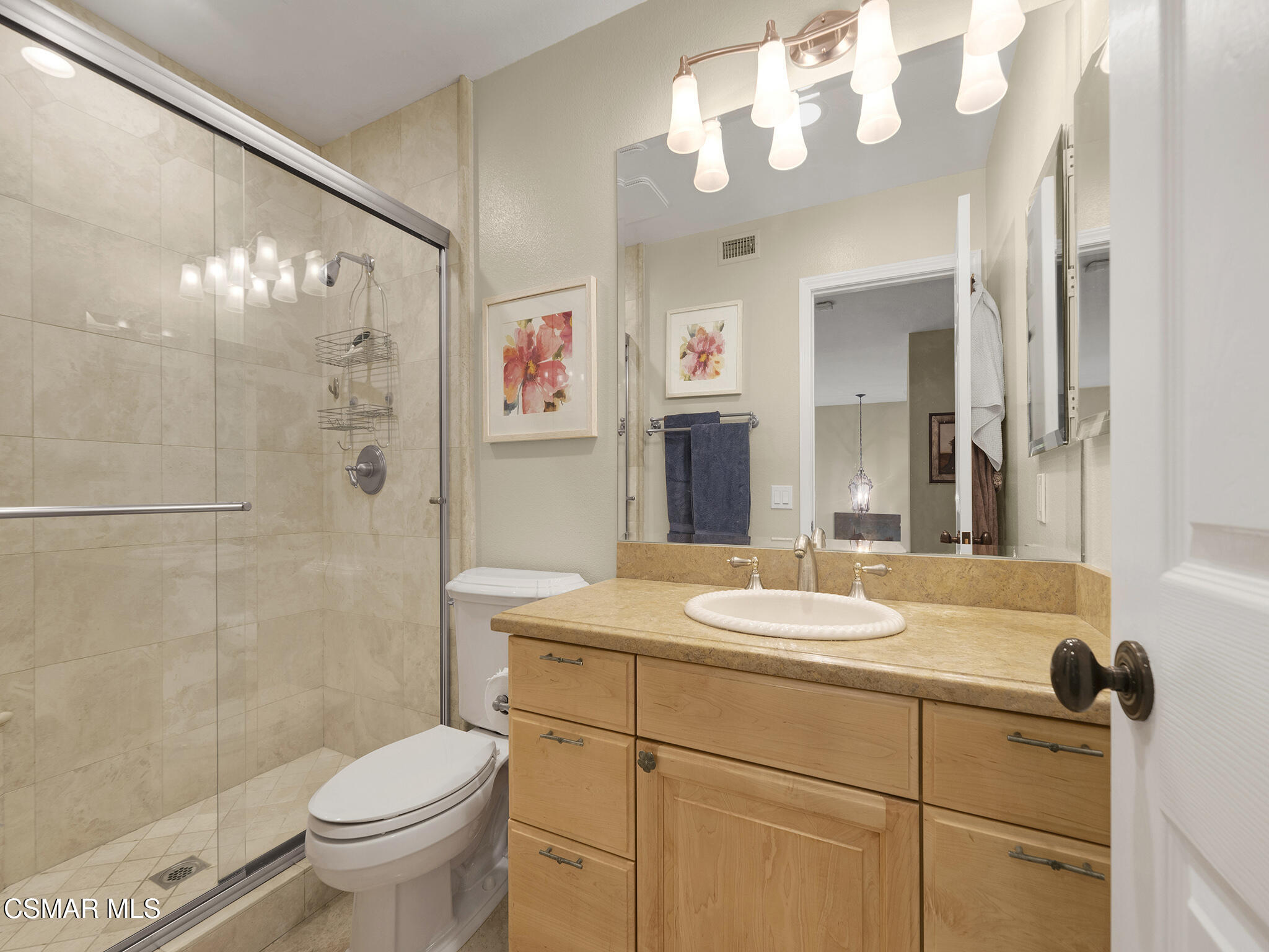 625 Sedgeworth Court Simi Valley, CA 93065 - Photo 29 of 44 a bathroom with a sink a toilet and shower
