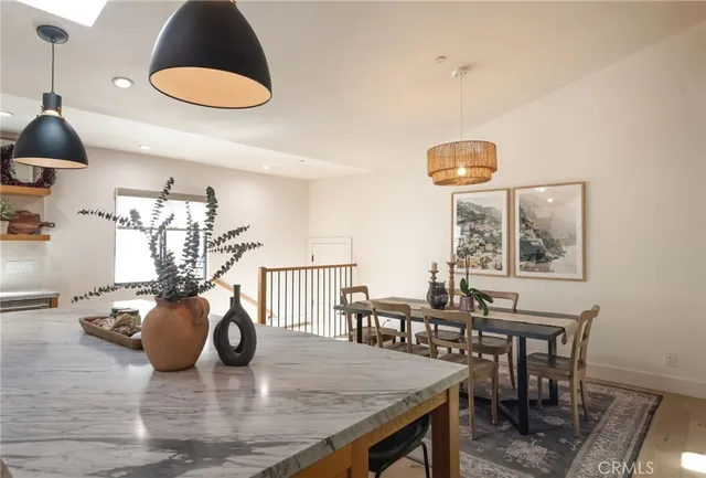 $2,749,000 | 966 Rosecrans Avenue, Manhattan Beach, CA 90266