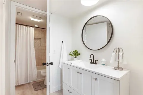 $385,000 | 156 World Of Tennis Square, Unit D167, Lakeway, TX 78738