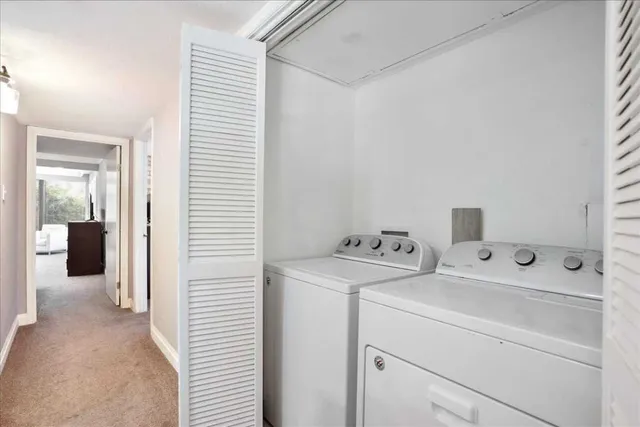 $385,000 | 156 World Of Tennis Square, Unit D167, Lakeway, TX 78738