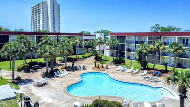 $225,000 | 2046 Beach Boulevard, Unit 121, Biloxi, MS 39531