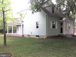 793 West County Line Road Hatboro, PA 19040 - Photo 2 of 6
