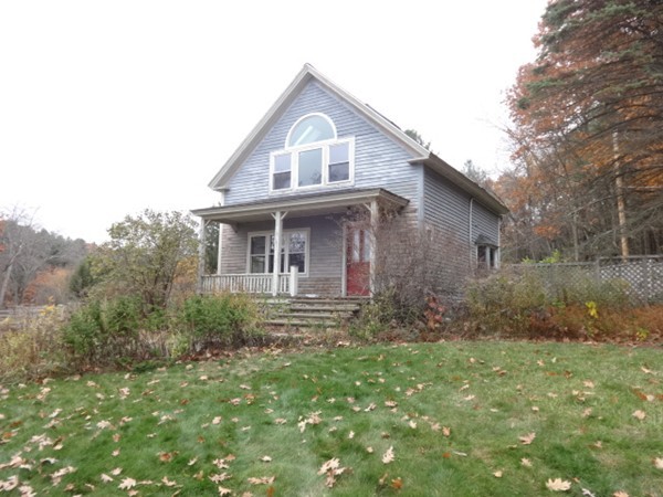 4 Riverside Park Maynard, MA 01754 - Photo 1 of 16
