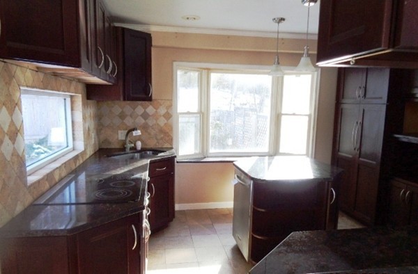4 Riverside Park Maynard, MA 01754 - Photo 6 of 16
