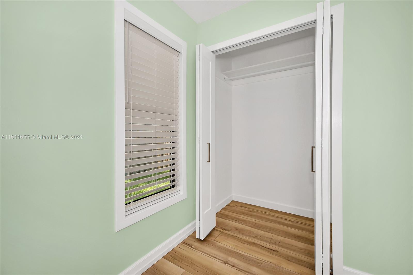 5686 Southeast Matousek Street Stuart, FL 34997 - Photo 23 of 39 Gallery Image 23