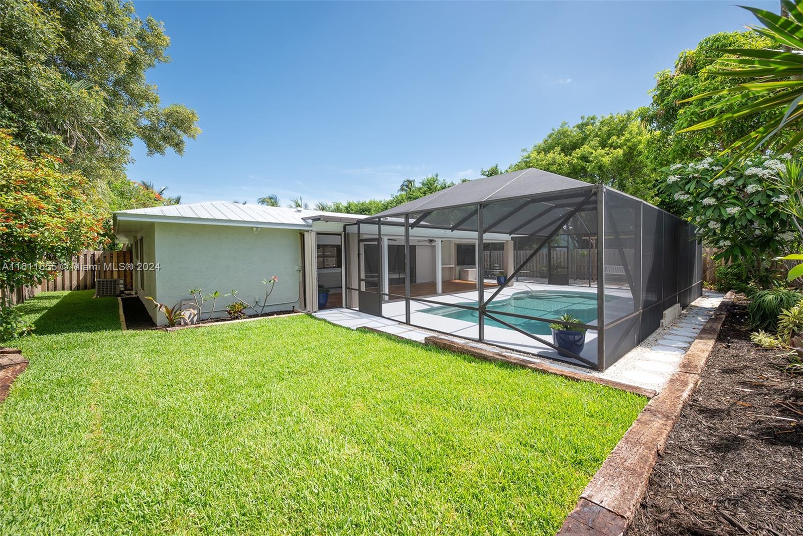 5686 Southeast Matousek Street Stuart, FL 34997 - Photo 35 of 39 Gallery Image 35