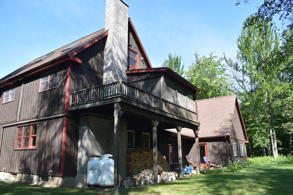 114 Agnew Road Morrisonville, NY 12962 - Photo 9 of 43 Gallery Image 9