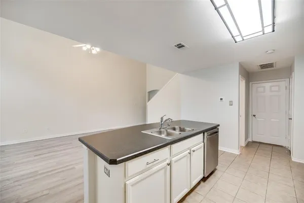 $2,200 | 9923 Wake Bridge Drive, Frisco, TX 75035