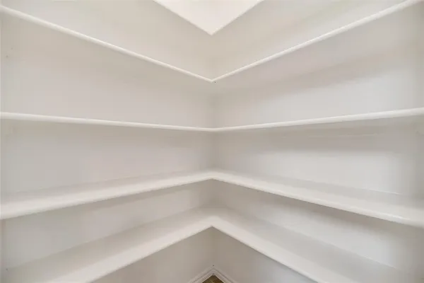 $2,200 | 9923 Wake Bridge Drive, Frisco, TX 75035