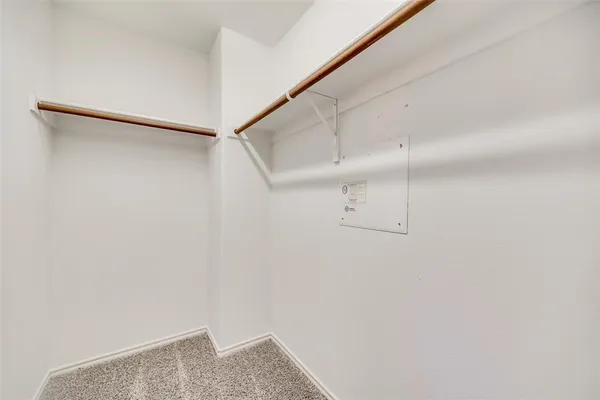 $2,200 | 9923 Wake Bridge Drive, Frisco, TX 75035