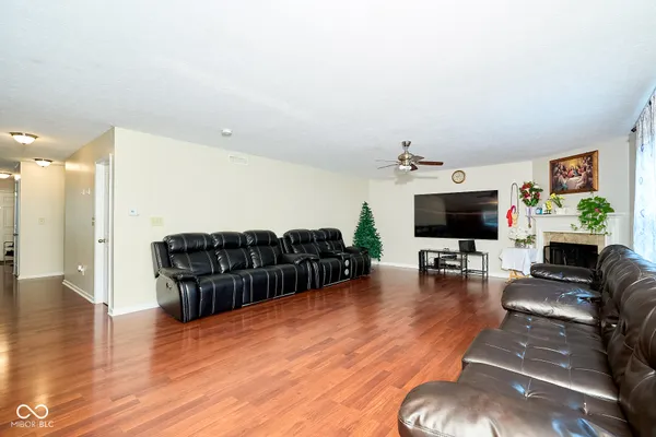$359,900 | 4522 Angelica Drive, Indianapolis, IN 46237