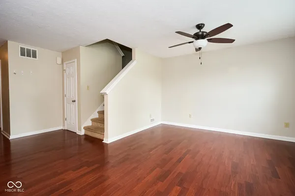 $359,900 | 4522 Angelica Drive, Indianapolis, IN 46237