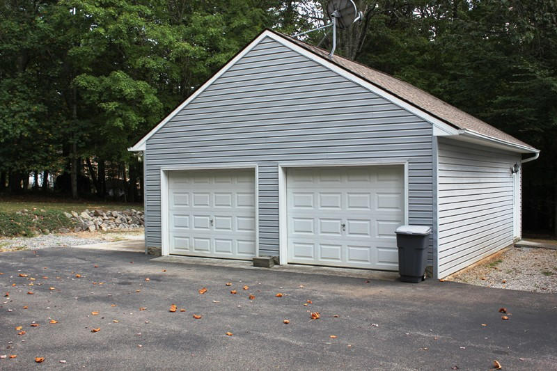 1264 Jamestown Road Rocky Mount, VA 24151 - Photo 3 of 30 2-car Garage/Workshop