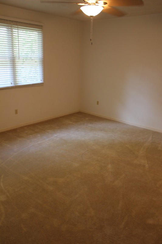 1264 Jamestown Road Rocky Mount, VA 24151 - Photo 10 of 30 Large Den