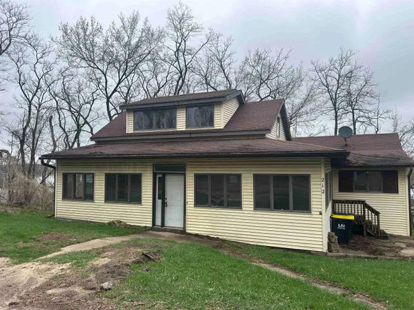 $169,500 | 212 Center Street, Necedah, WI 54646