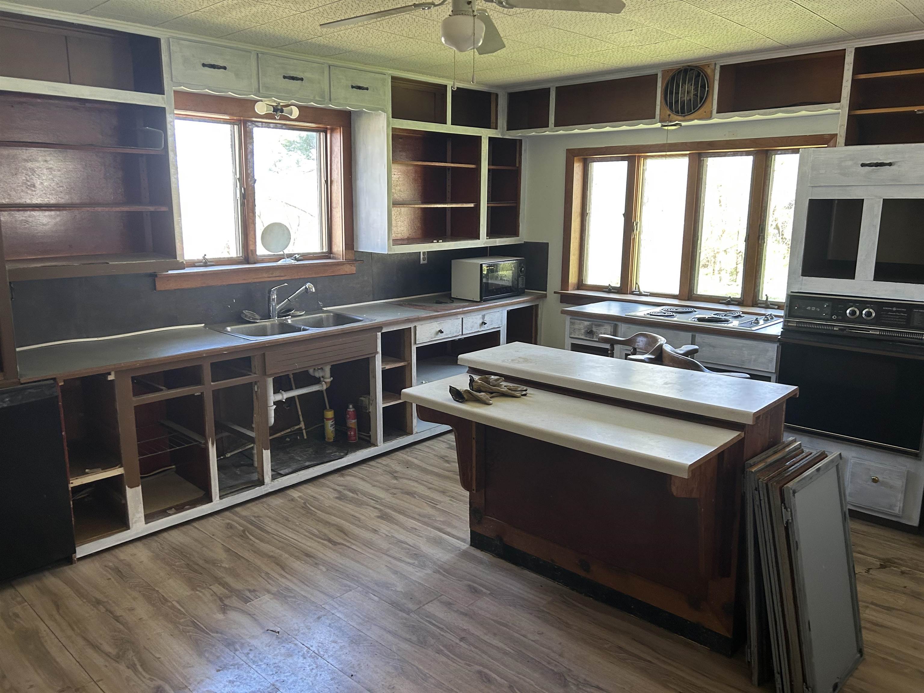 212 Center Street Necedah, WI 54646 - Photo 18 of 33