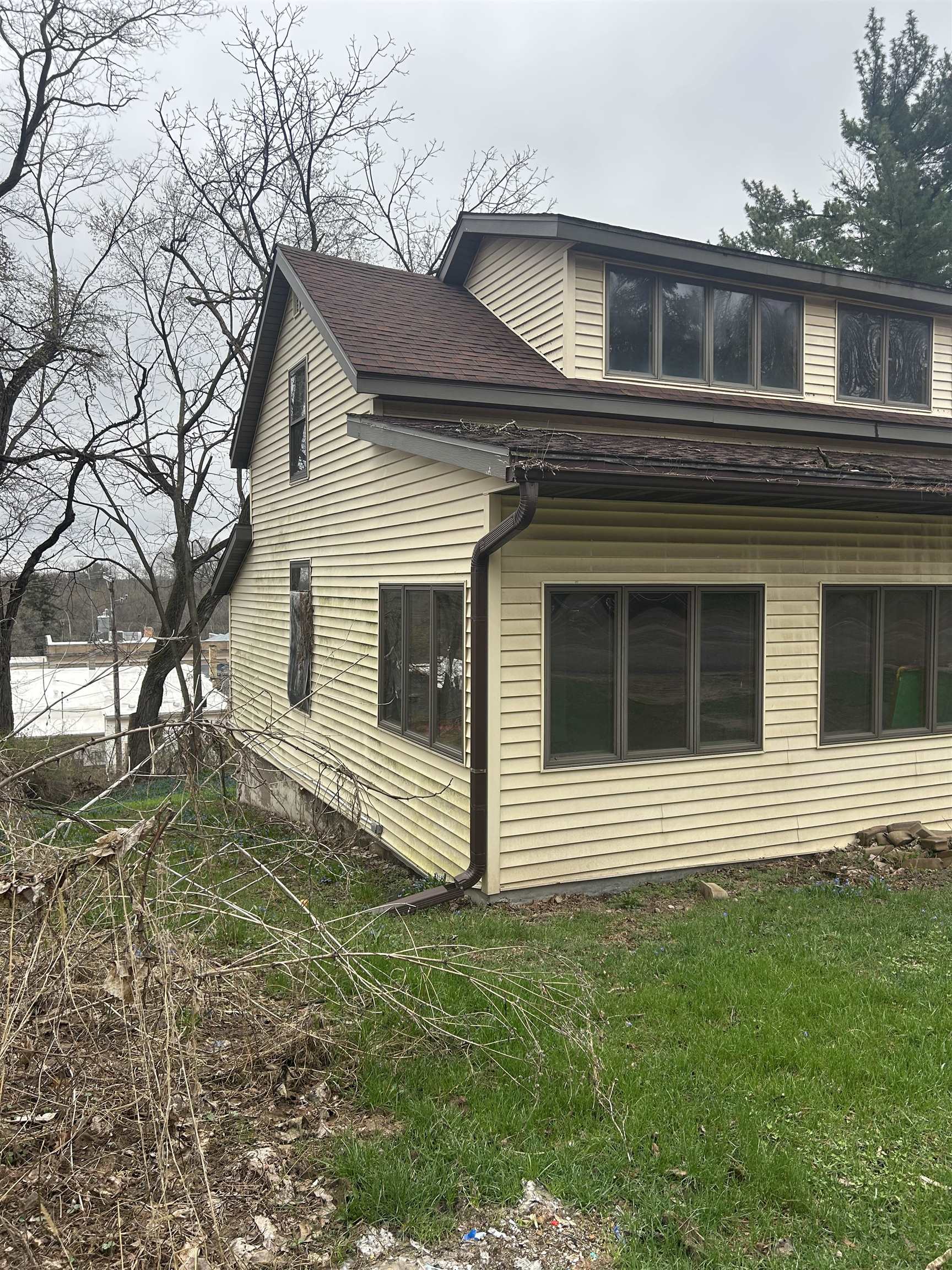 212 Center Street Necedah, WI 54646 - Photo 4 of 33