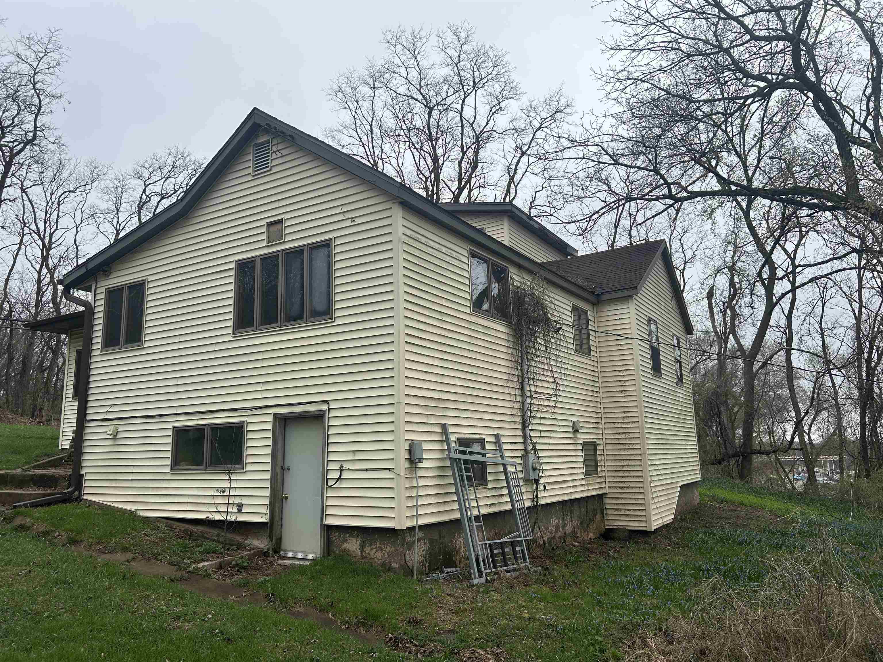 212 Center Street Necedah, WI 54646 - Photo 5 of 33