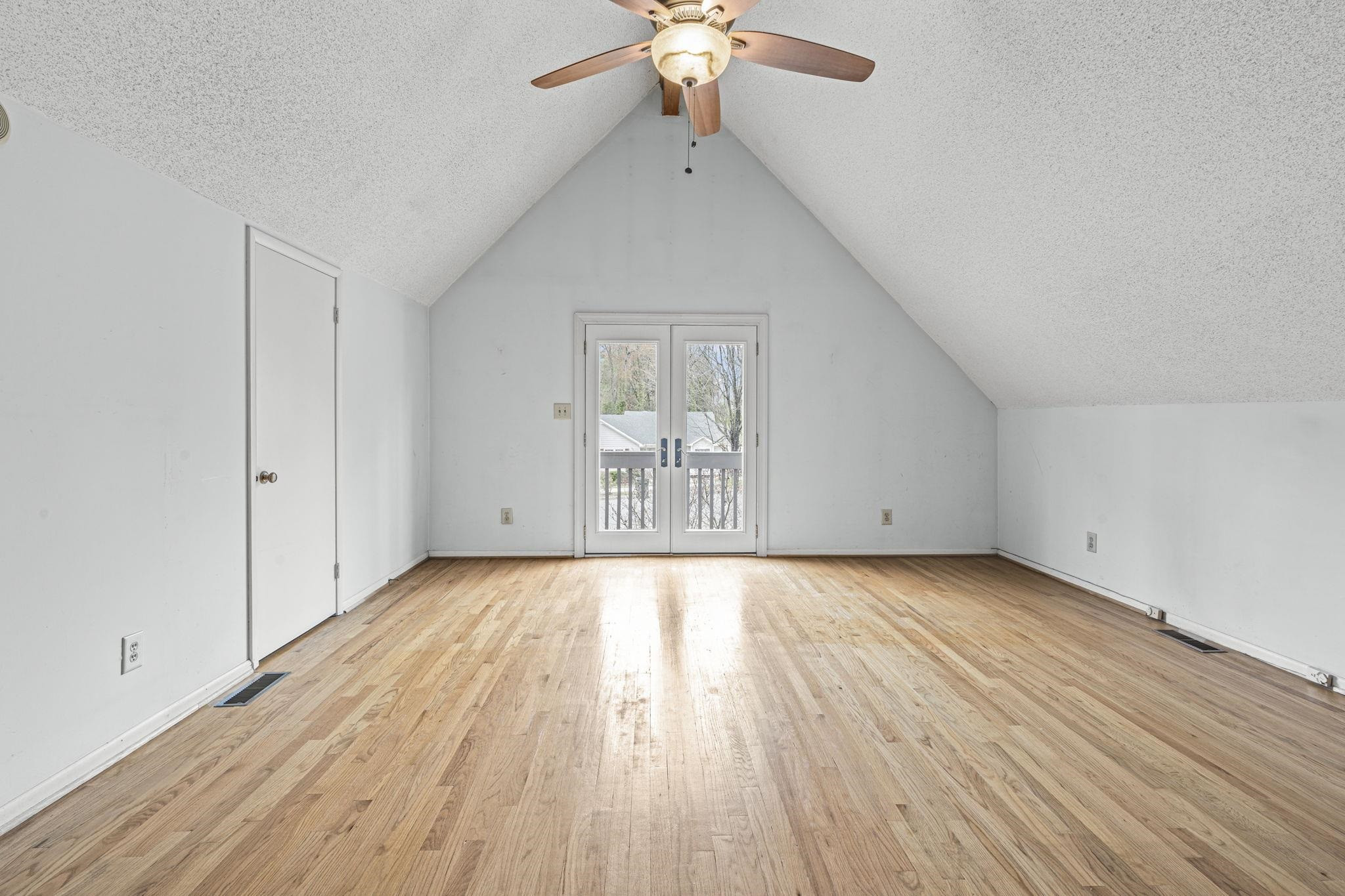 2104 Port Royal Road Raleigh, NC 27609 - Photo 16 of 37 Photo 16