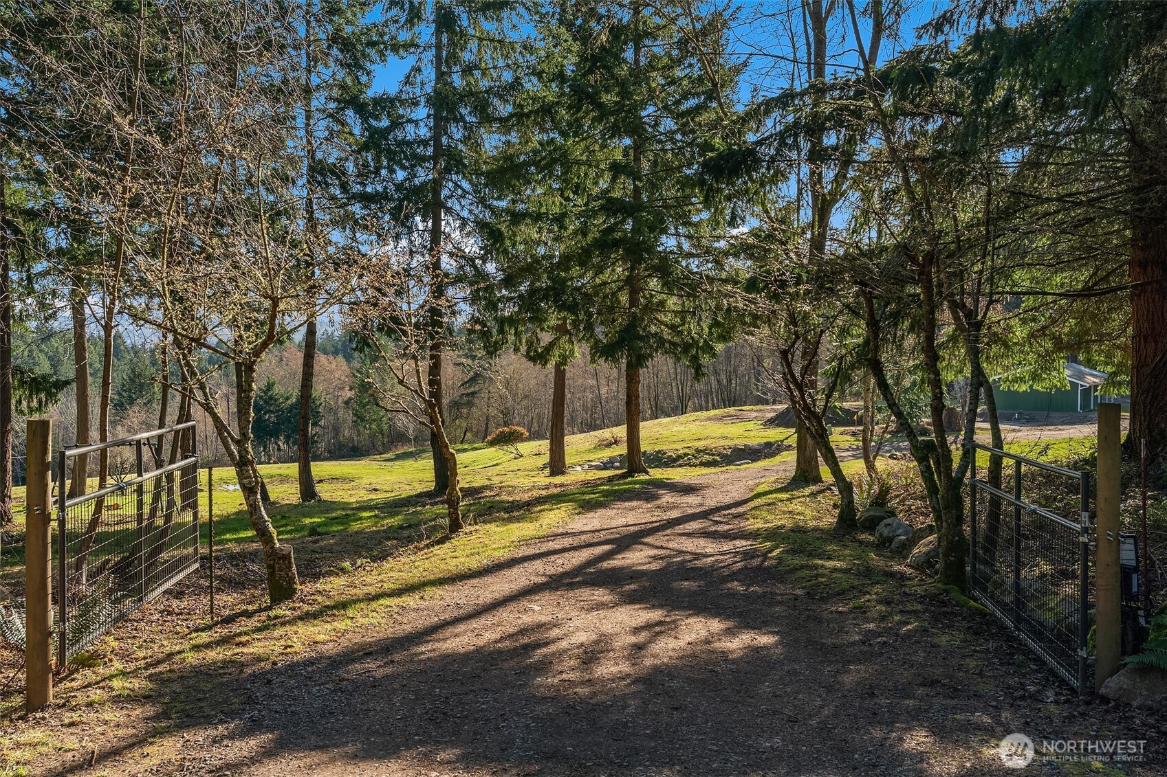 1157 12th Avenue Fox Island, WA 98333 - Photo 16 of 40