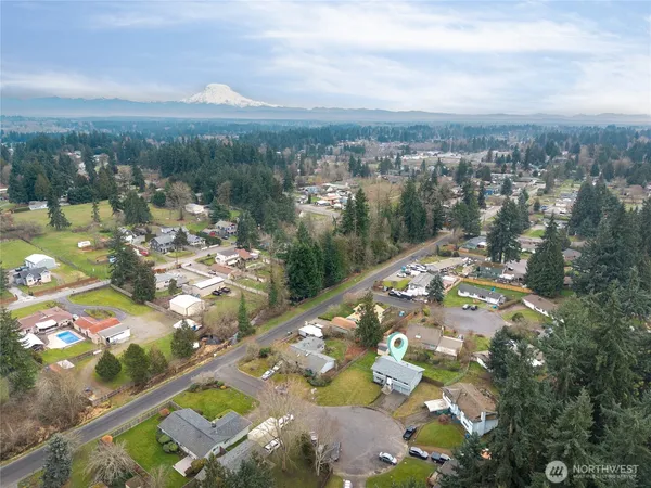 $520,000 | 6510 102nd Street East, Puyallup, WA 98373