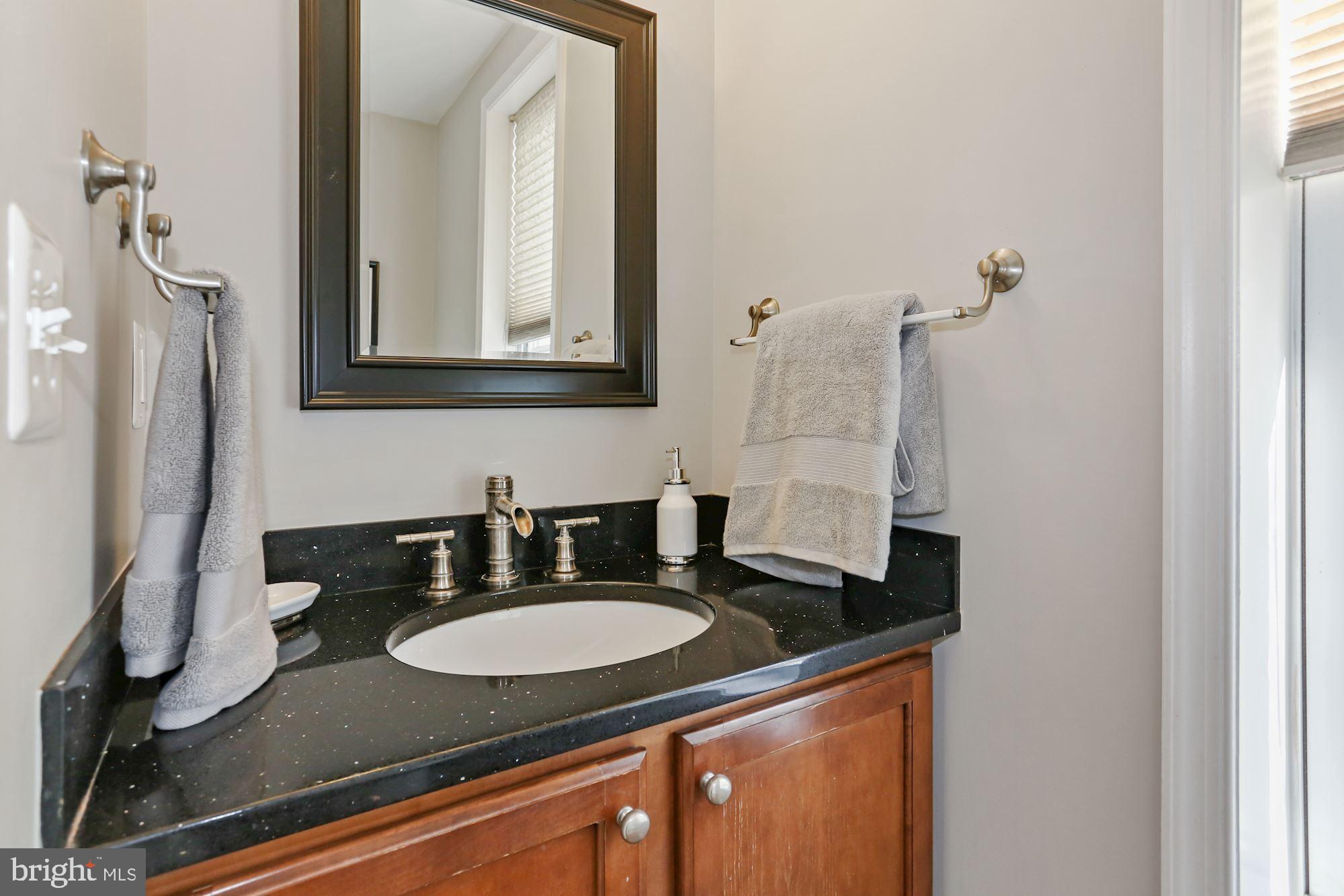 736 Gresham Place Northwest Washington, DC 20001 - Photo 12 of 23 Main Level Powder Room