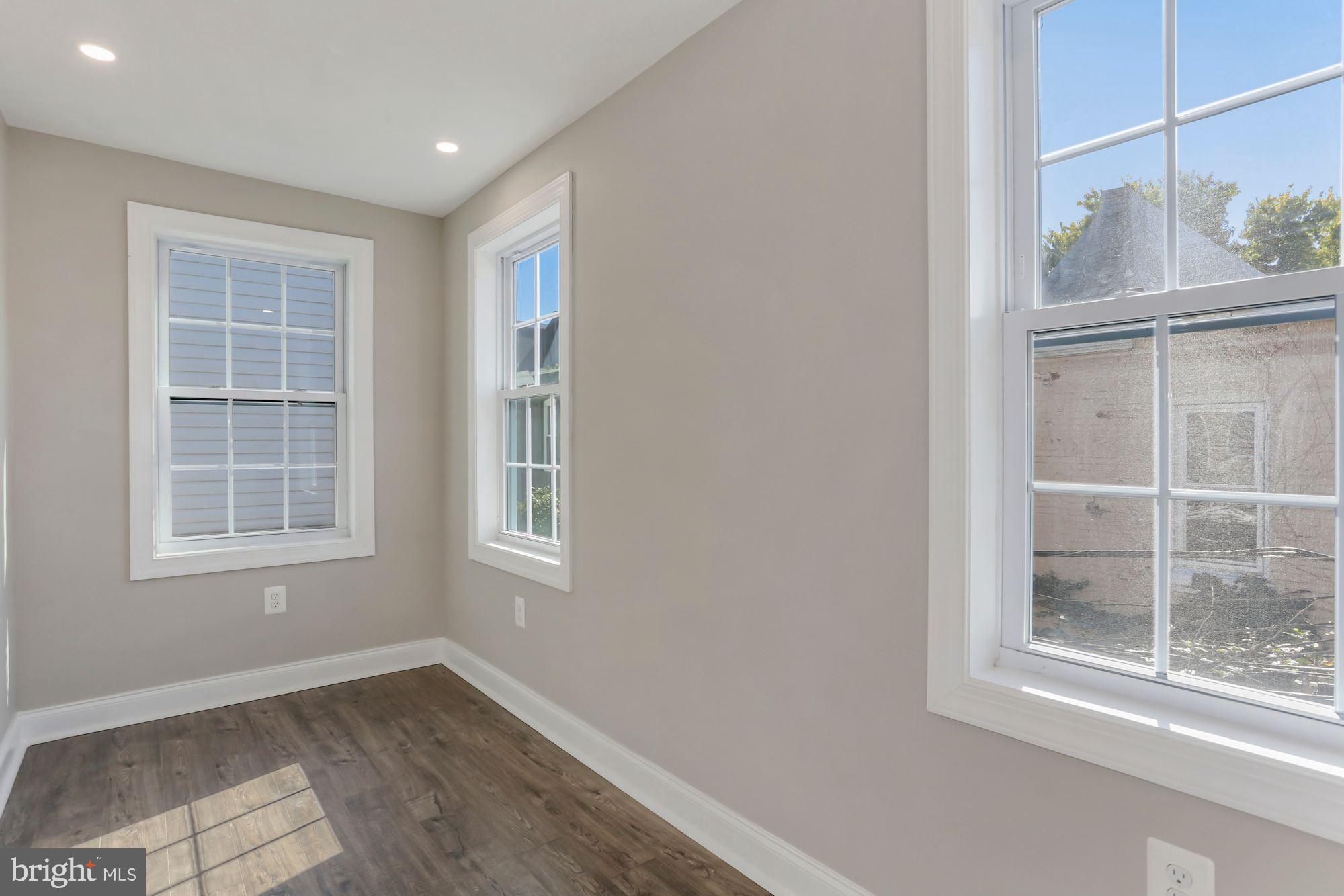 736 Gresham Place Northwest Washington, DC 20001 - Photo 17 of 23 Separate Home Office Space