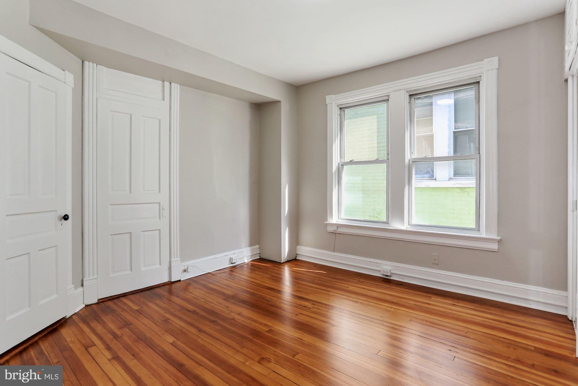 736 Gresham Place Northwest Washington, DC 20001 - Photo 19 of 23 Bedroom #3
