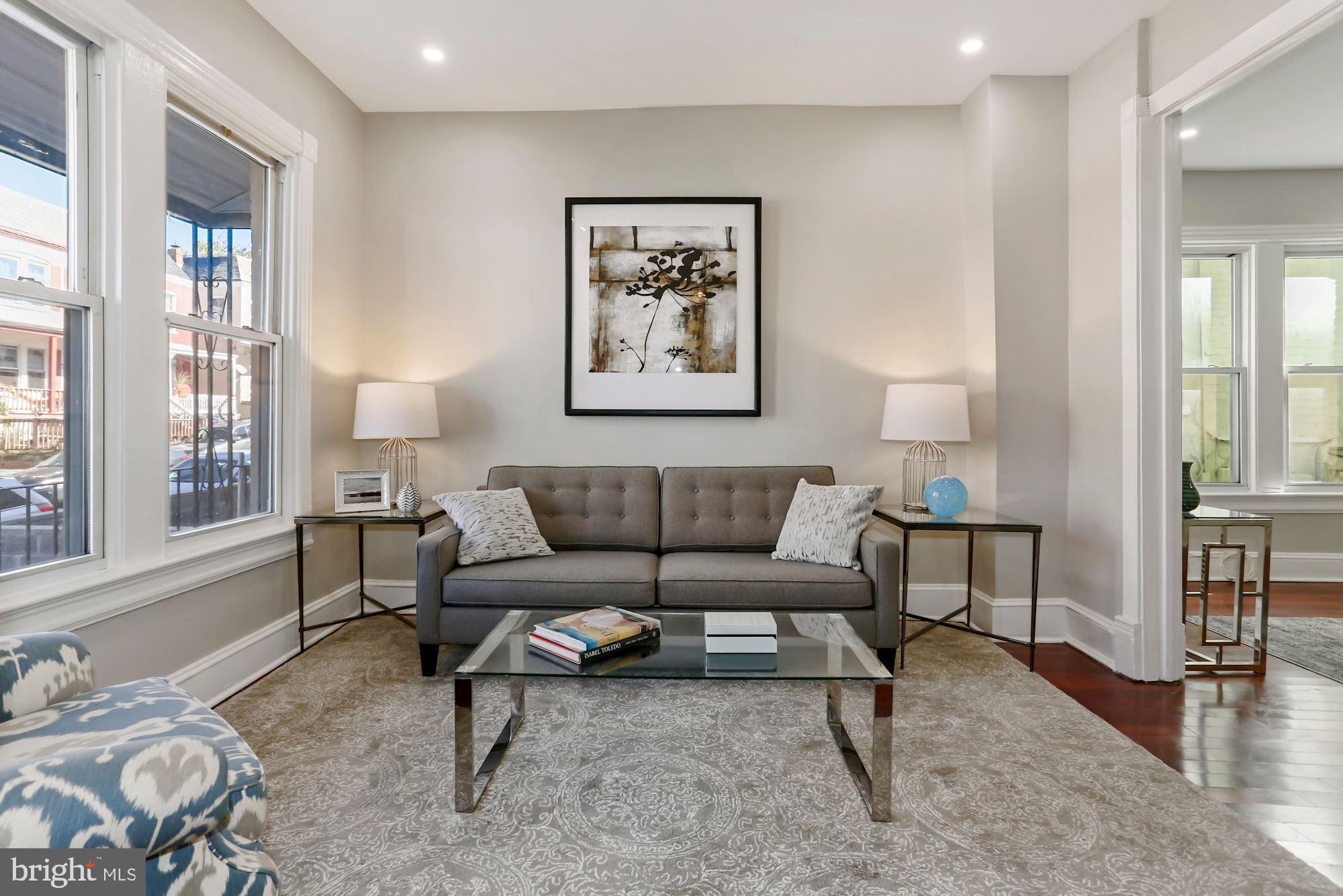 736 Gresham Place Northwest Washington, DC 20001 - Photo 4 of 23 Bright and Open Living Area